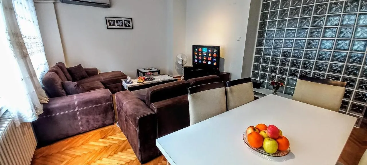Lovely 3 Rooms Apartment 120 M2 In Upscale Nisantasi Istanbul