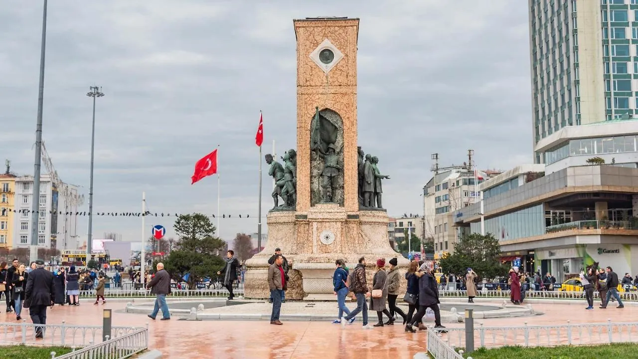 Lovely 3 Rooms Apartment 120 M2 In Upscale Nisantasi Istanbul