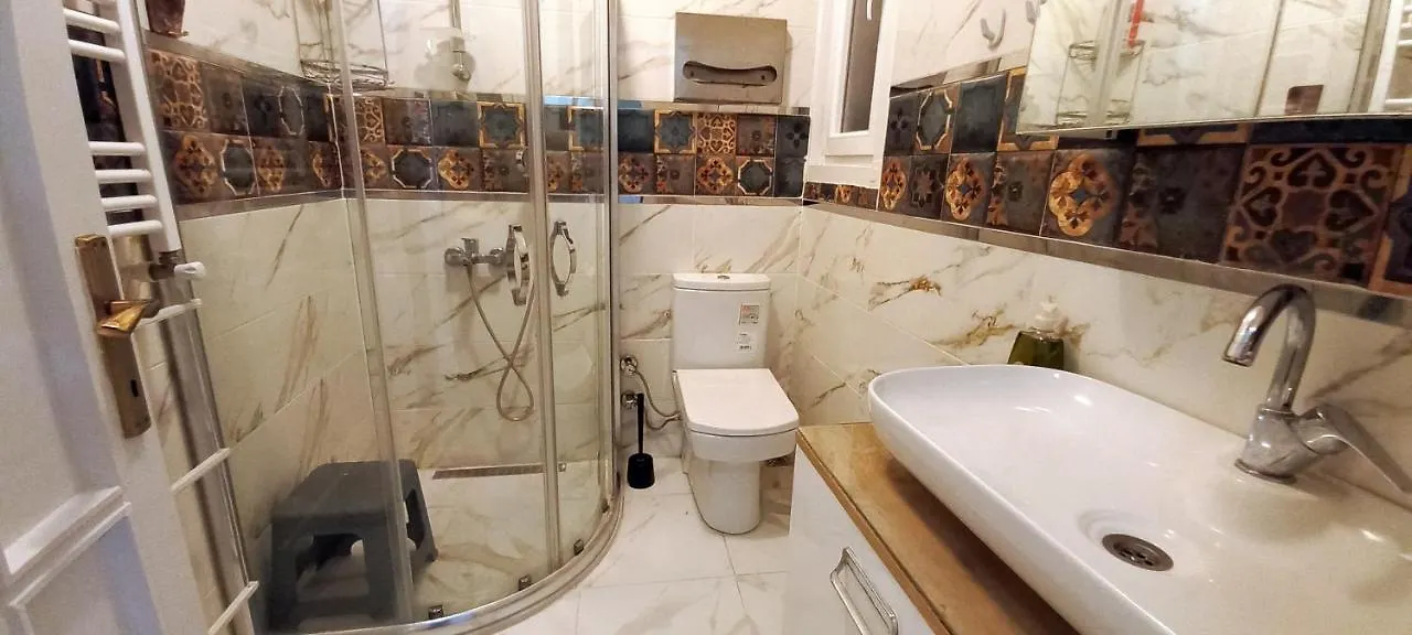 Lovely 3 Rooms Apartment 120 M2 In Upscale Nisantasi Istanbul